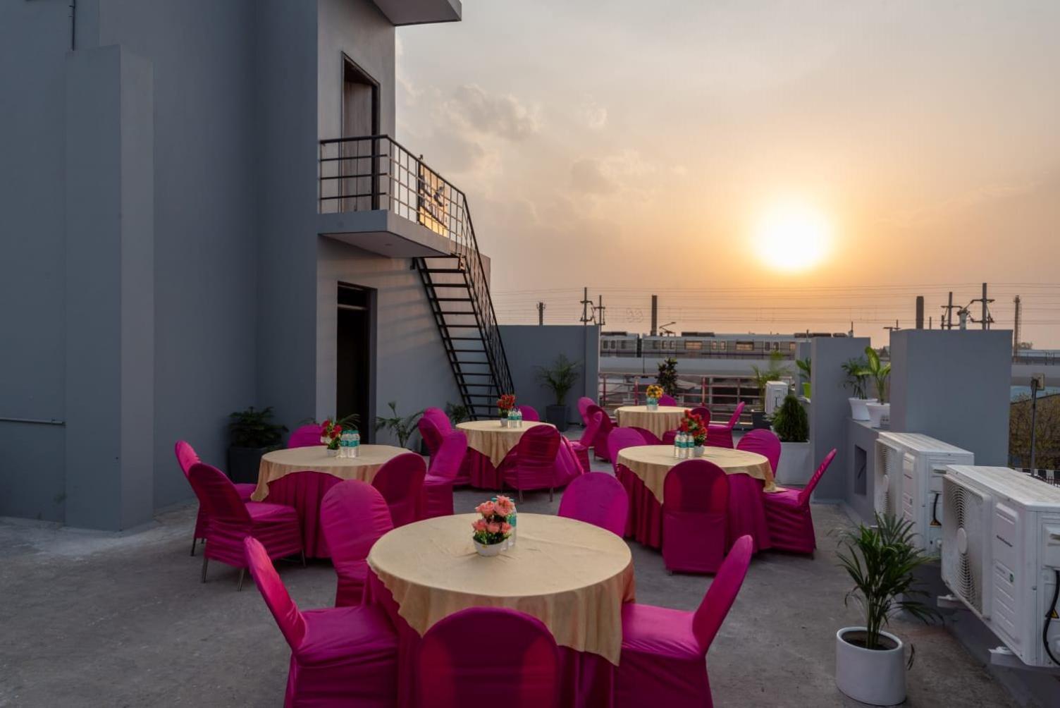 The Setu Hotel & Resorts Faridabad Exterior foto